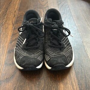 Under Armour Black Charged Sneakers